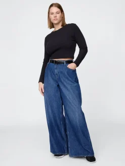 Low Slung Extra Baggy Jeans