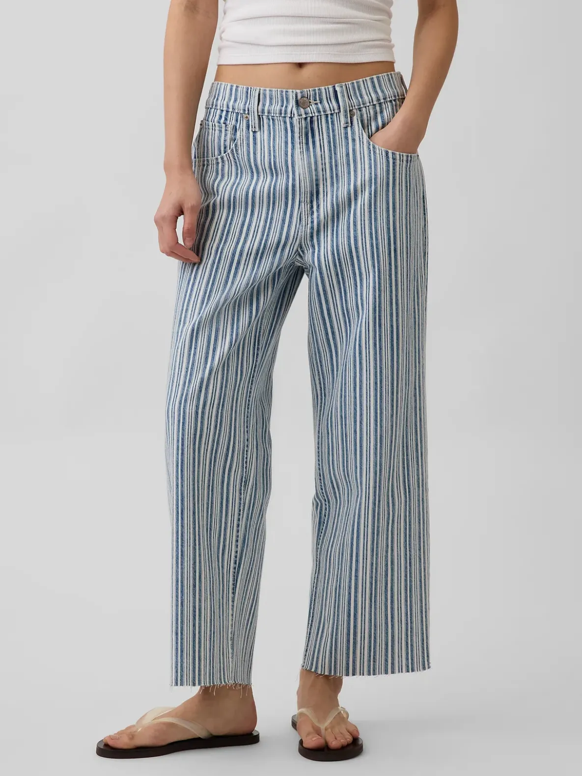 Low Slung Relaxed Crop Jeans