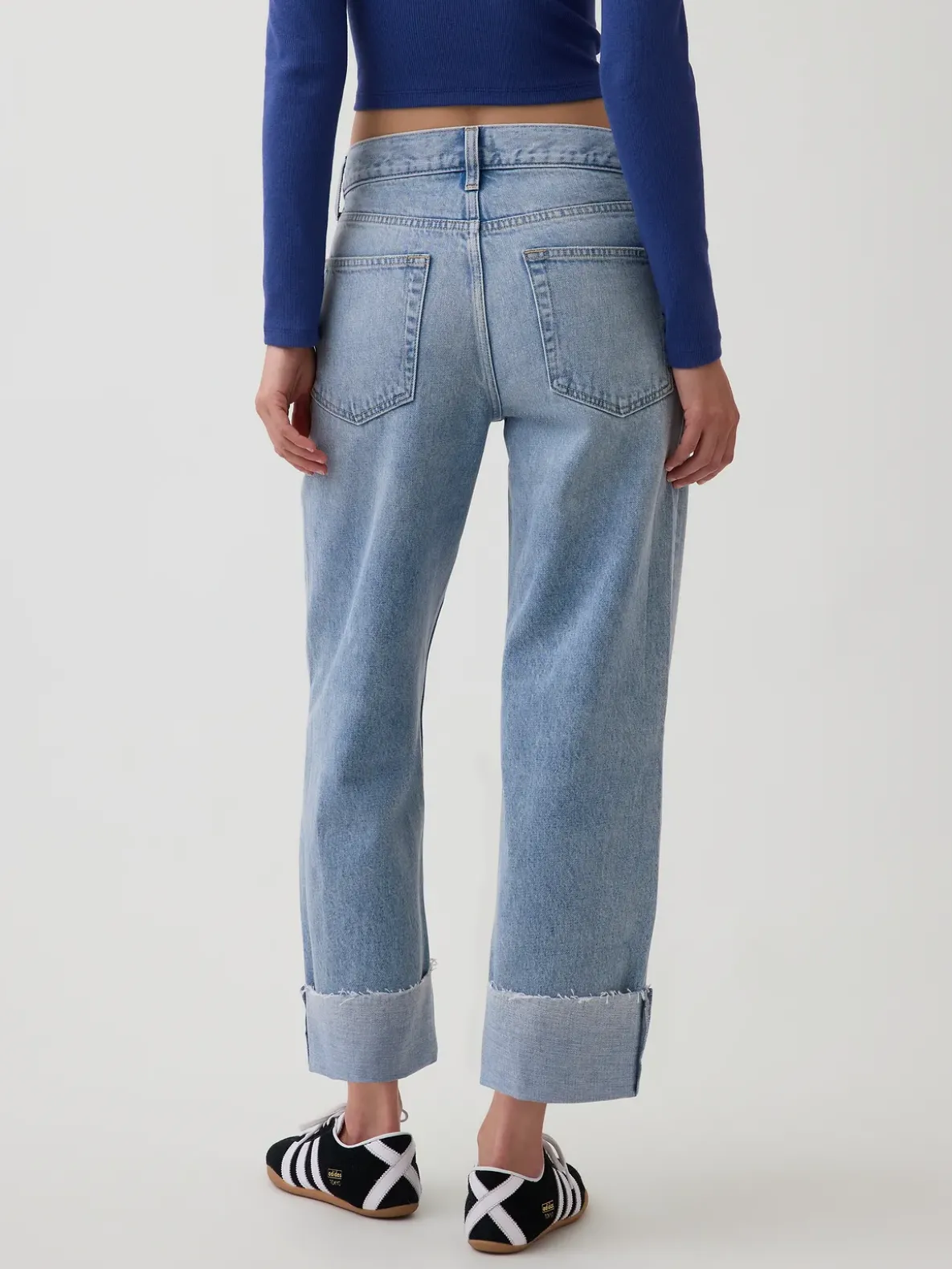 Low Slung Relaxed Crop Jeans