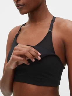 Maternity Blackout GapFit Low Impact Sports Bra