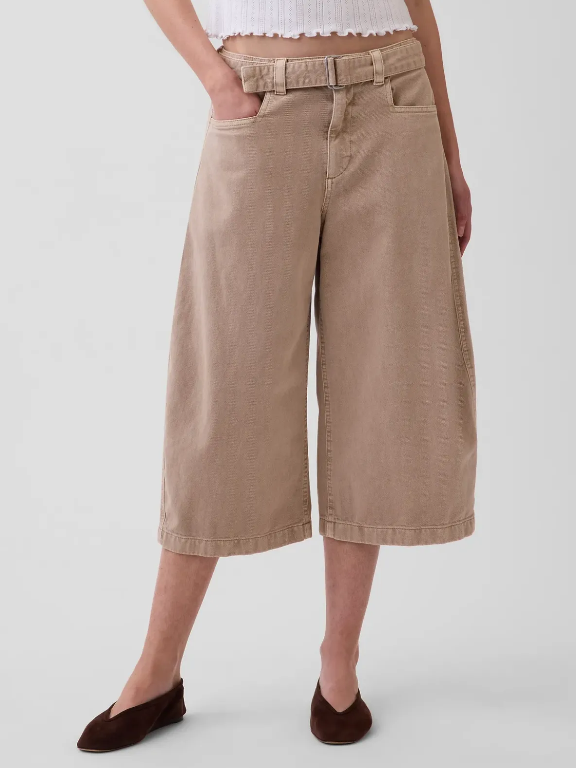 Mid Rise Belted Culotte Barrel Pants