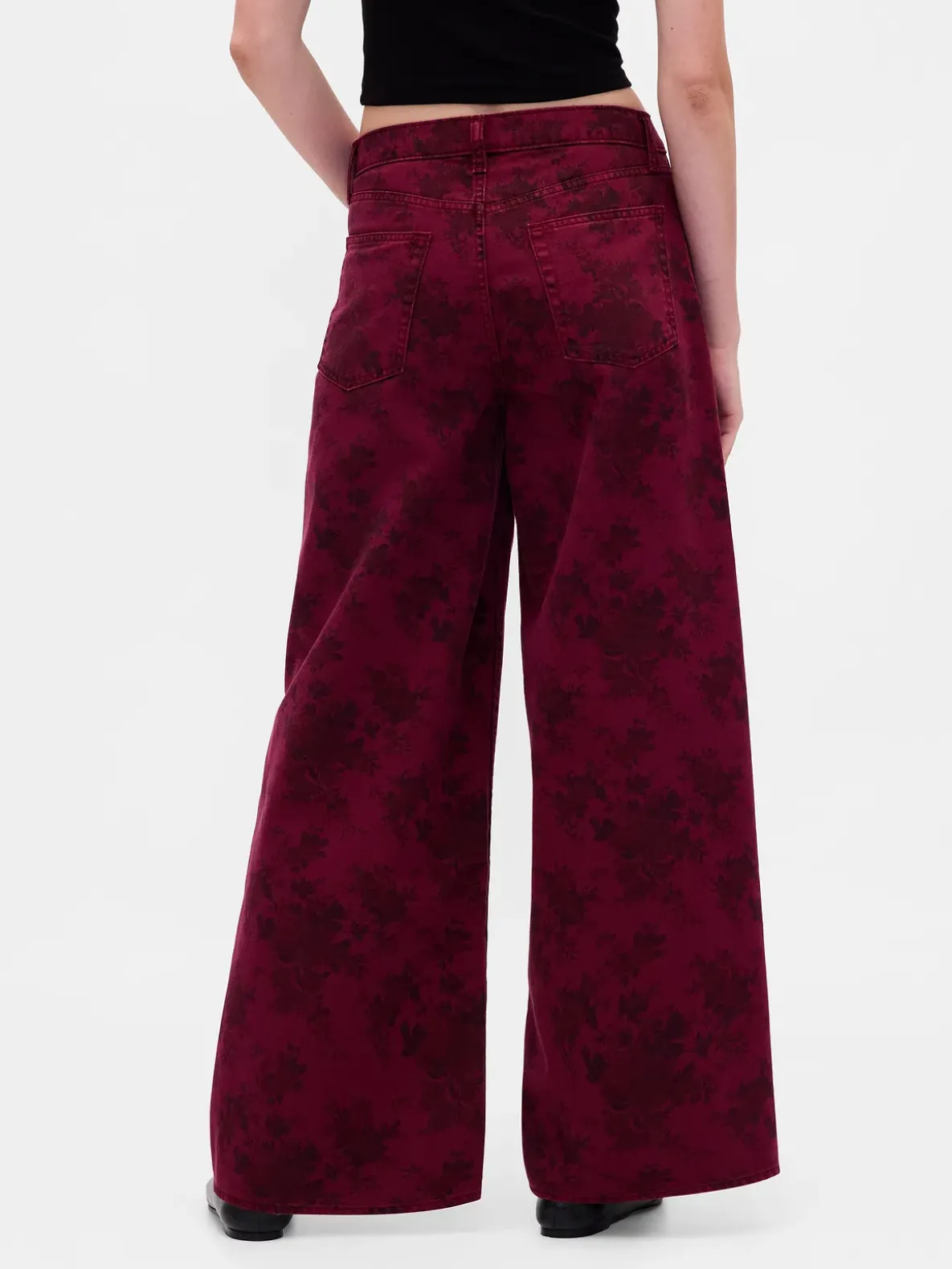 Mid Rise Floral Baggy Jeans