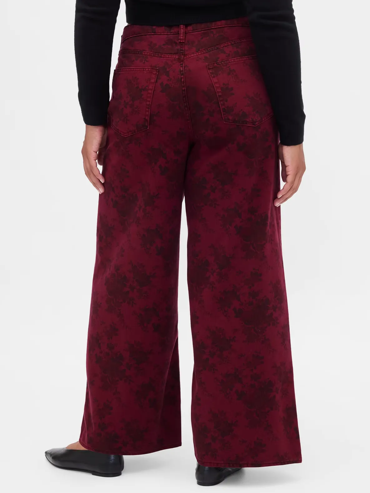 Mid Rise Floral Baggy Jeans