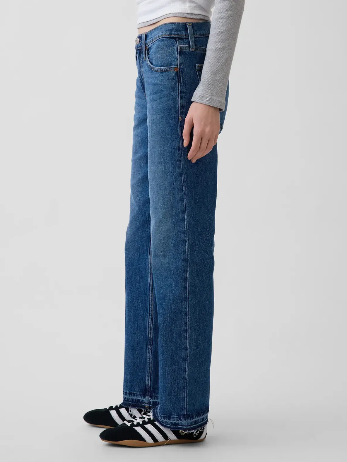 Mid Rise Relaxed Straight Jeans