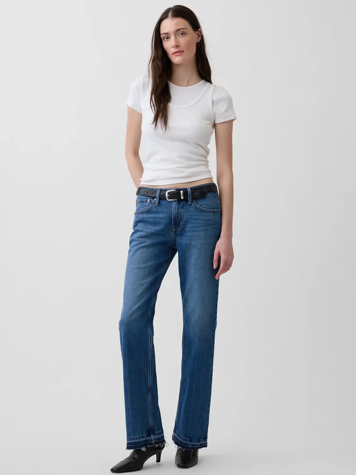 Mid Rise Relaxed Straight Jeans