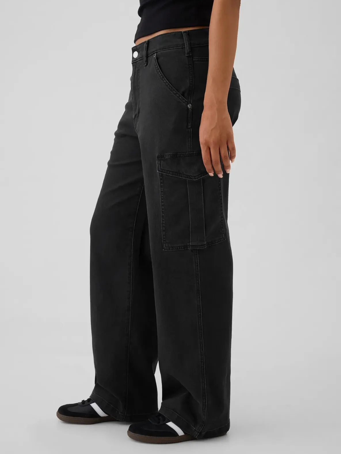 Mid Rise '90s Loose Cargo Jeans