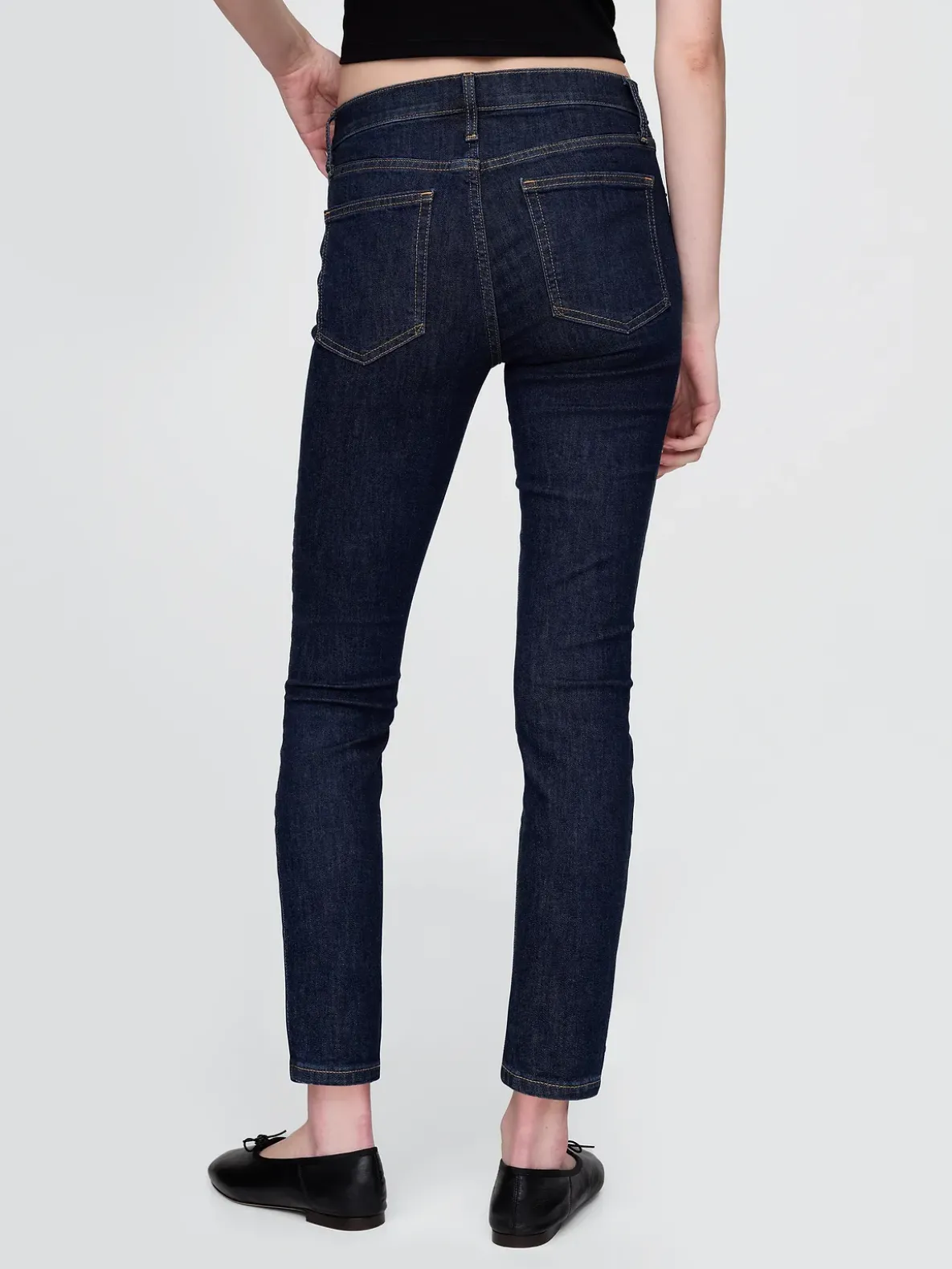 Mid Rise True Skinny Jeans