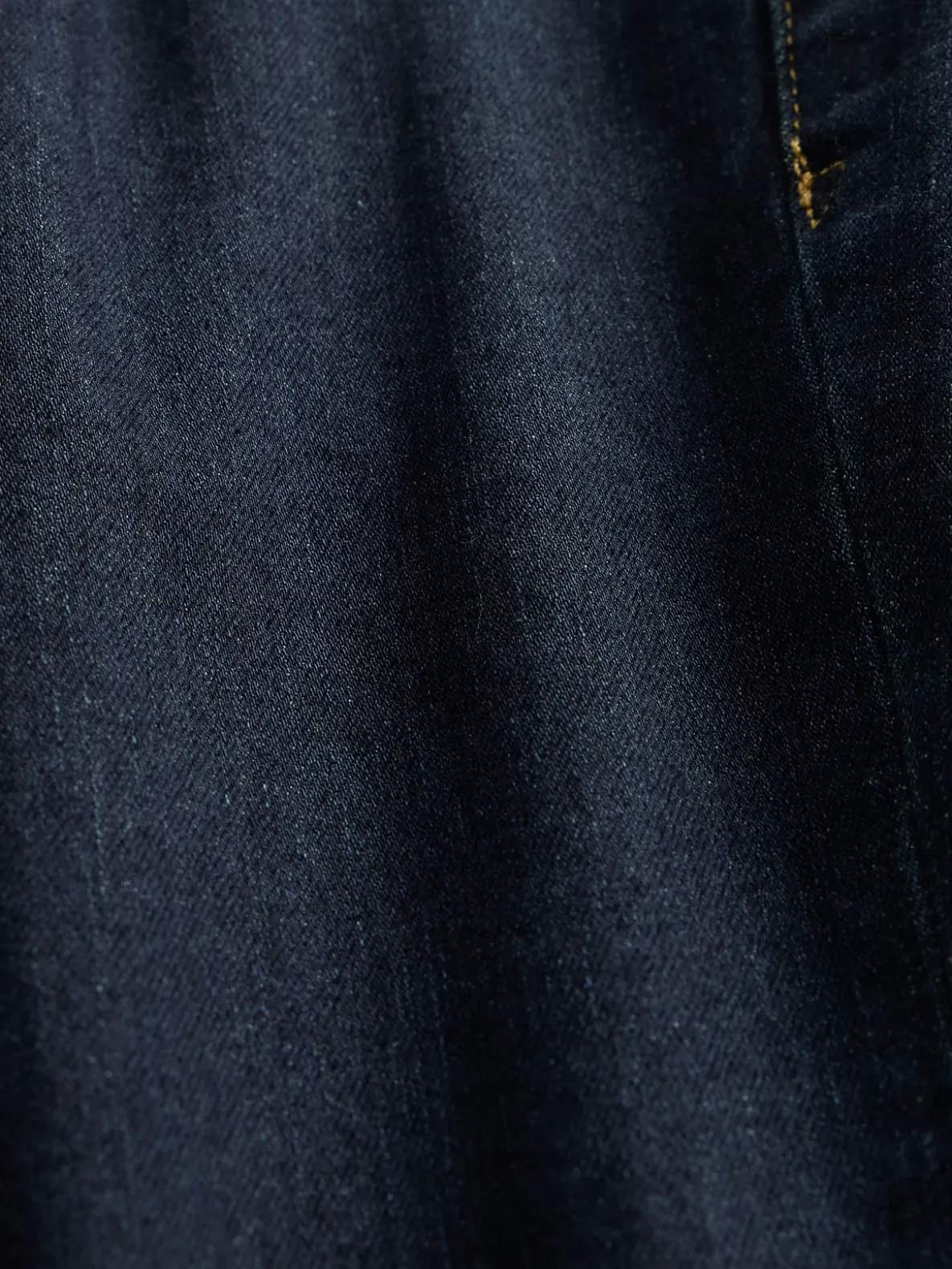 Mid Rise True Skinny Jeans