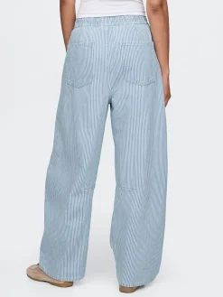 Mid Rise UltraSoft Denim Stripe Easy Horseshoe Jeans