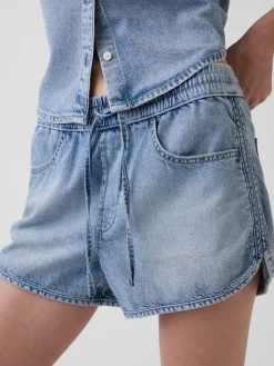 Mid Rise UltraSoft Denim Easy Dolphin Shorts