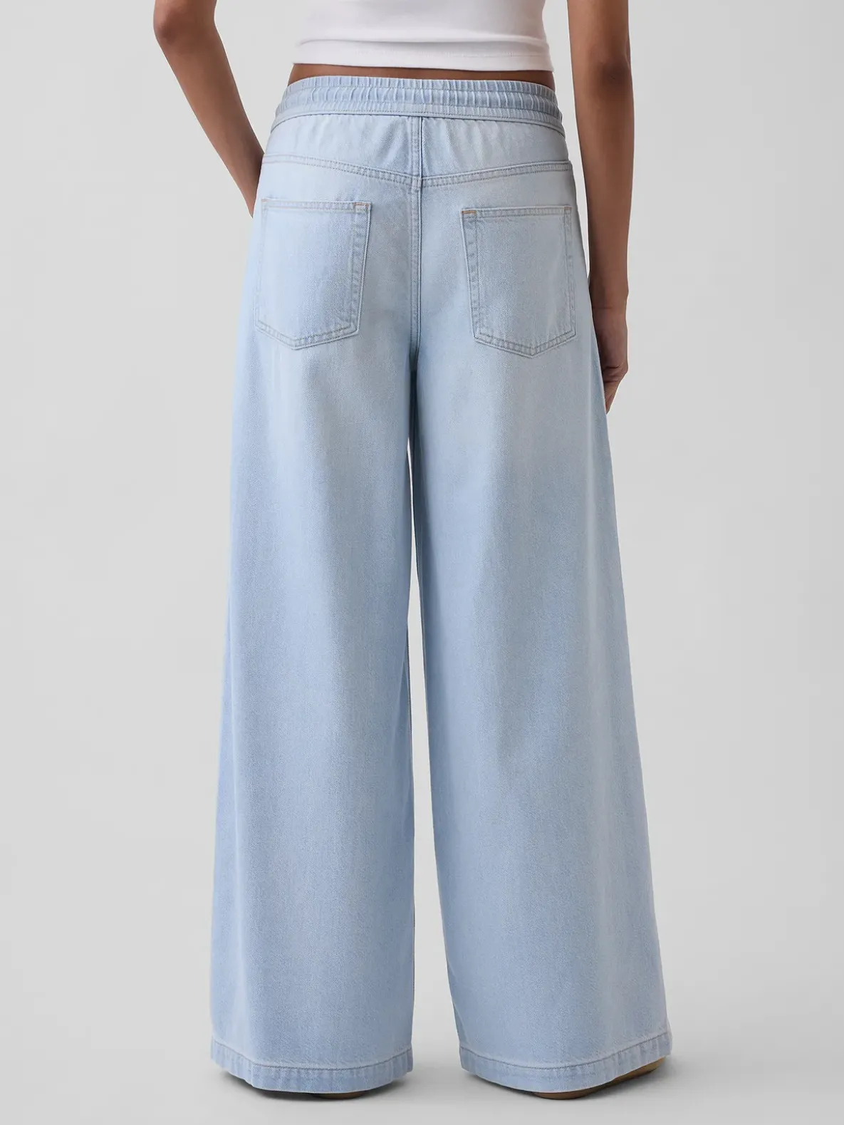 Mid Rise UltraSoft Easy Baggy Jeans