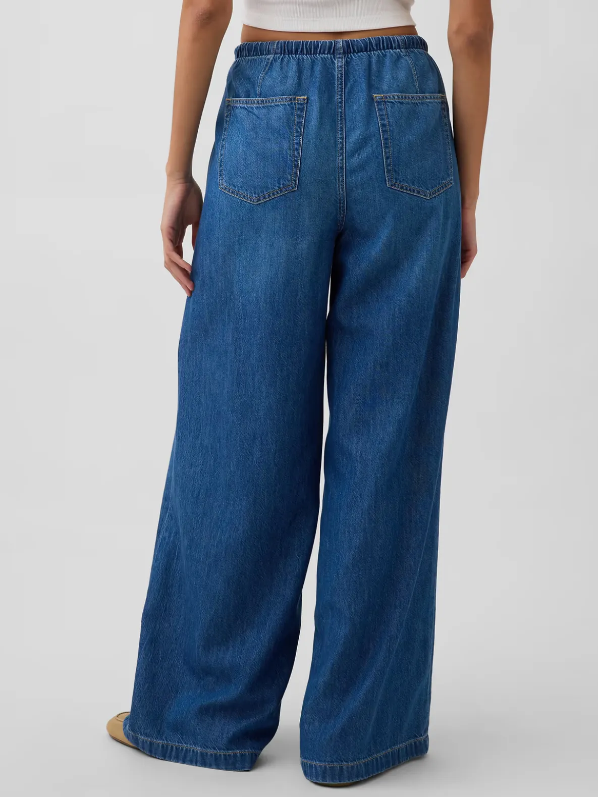Mid Rise UltraSoft Easy Baggy Jeans