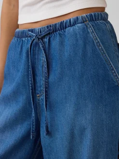Mid Rise UltraSoft Easy Baggy Jeans