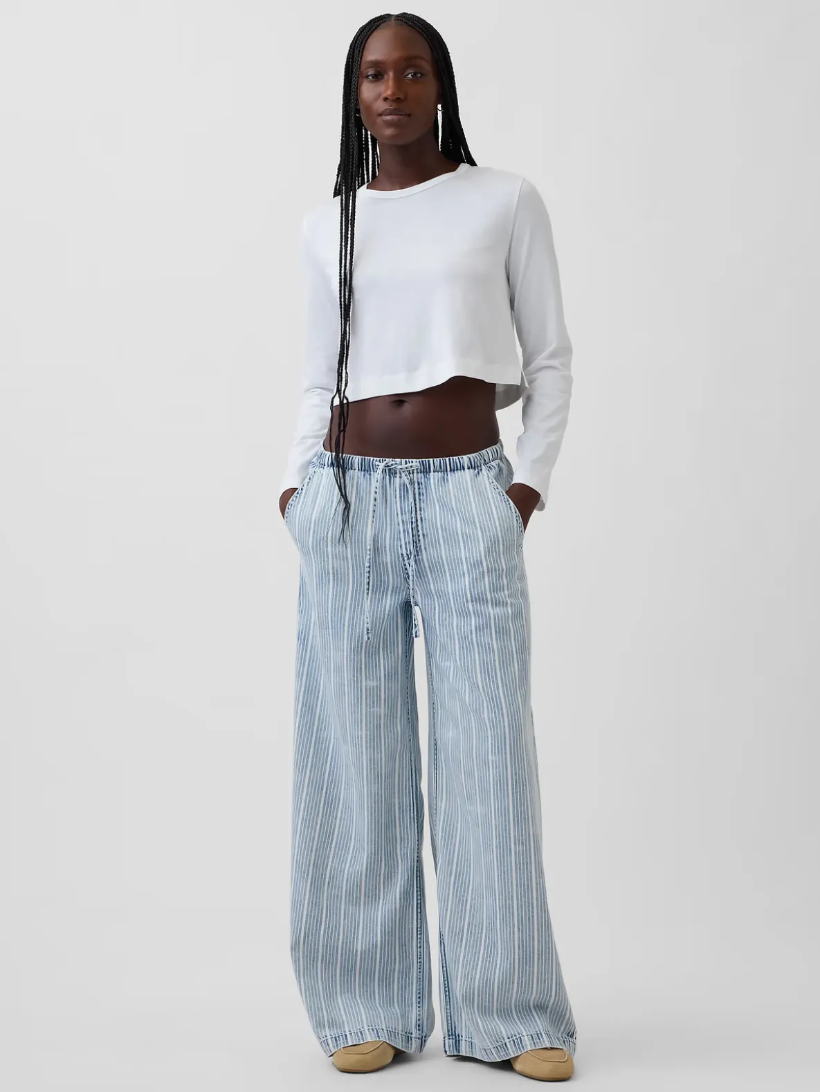 Mid Rise UltraSoft Easy Baggy Jeans