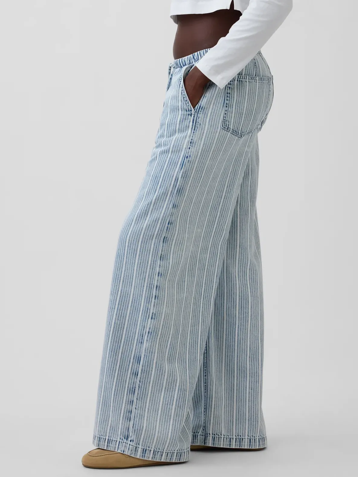 Mid Rise UltraSoft Easy Baggy Jeans