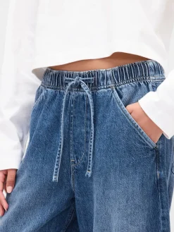 Mid Rise UltraSoft Easy Horseshoe Jeans