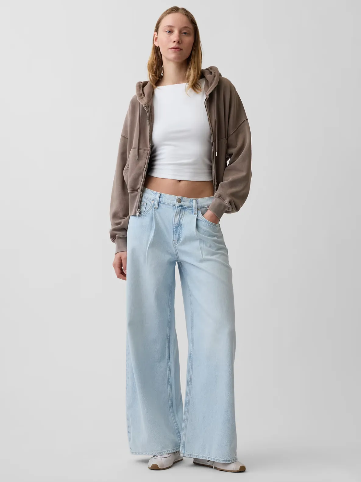 Mid Rise UltraSoft Pleated Baggy Jeans
