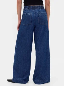 Mid Rise UltraSoft Pleated Baggy Jeans