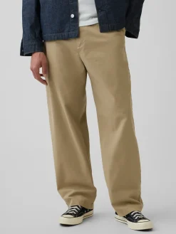 Modern Baggy Khakis