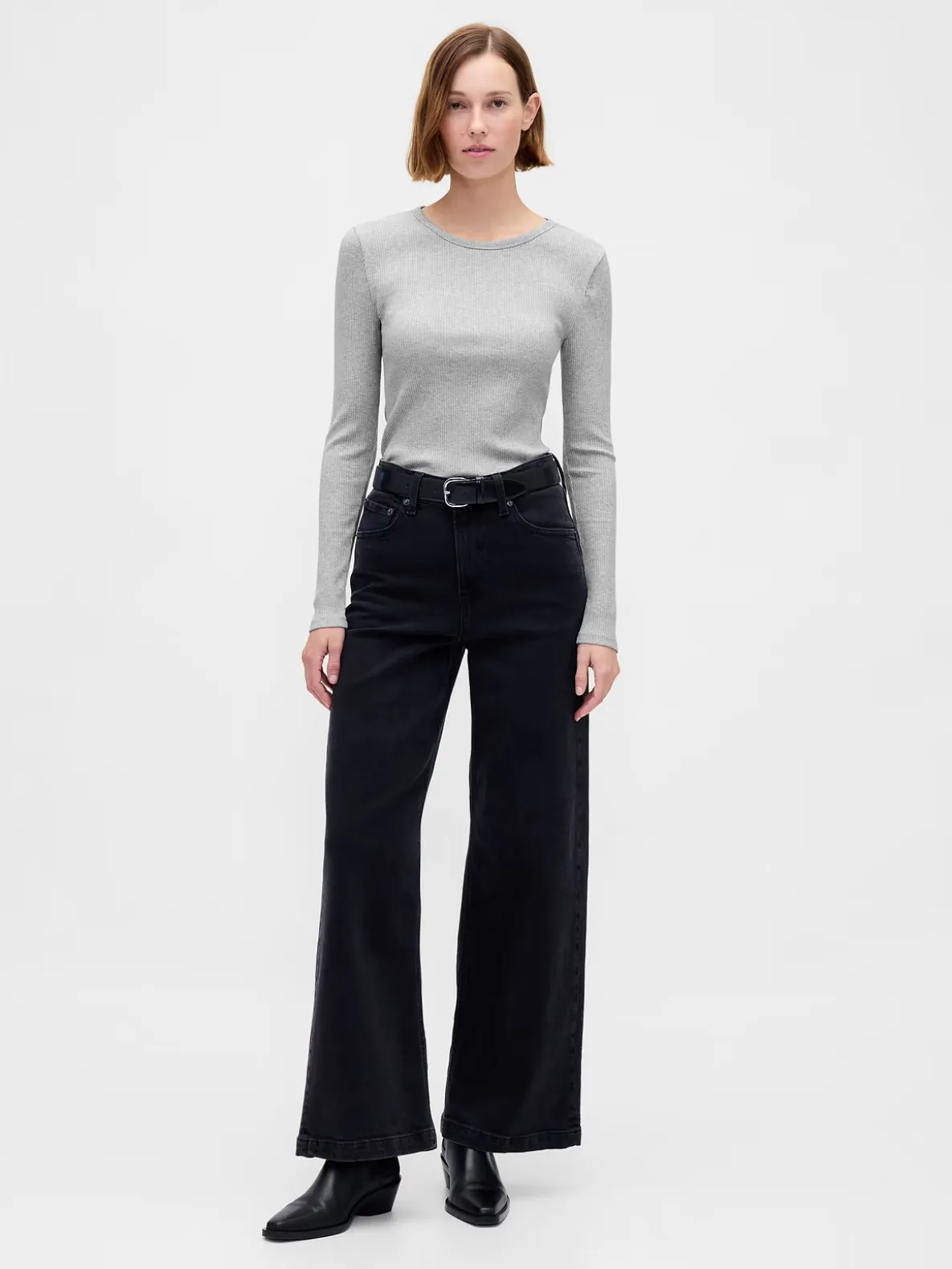 Modern Compact Rib Crop T-Shirt