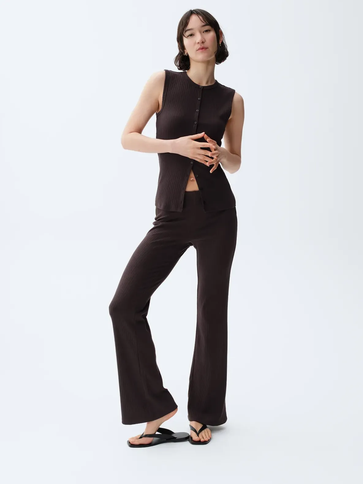 Modern Wide Rib Button-Front Top