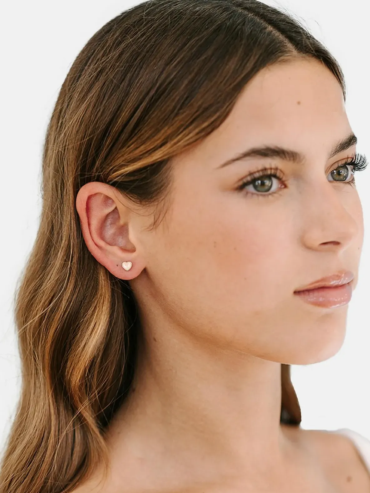 Pierced Co Tiny Peachy Heart Screwback Earrings