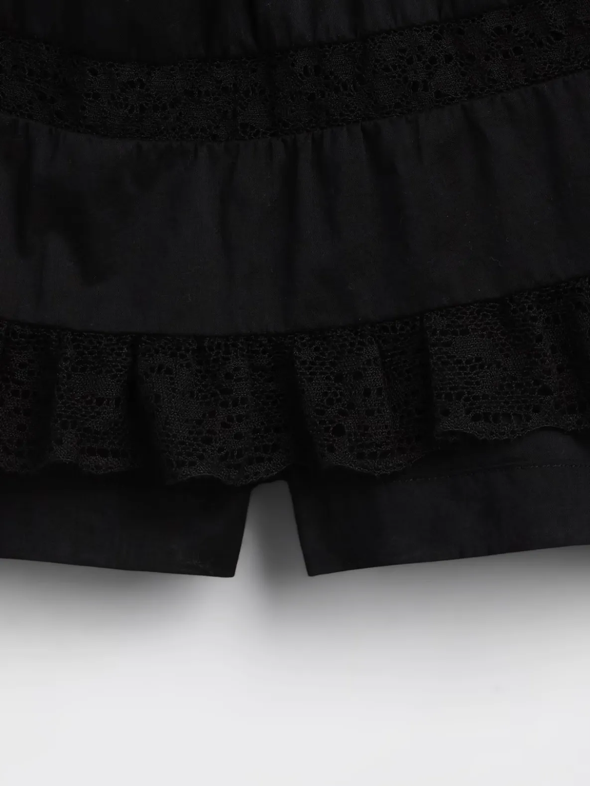Pintuck Lace-Trim Easy Mini Skort