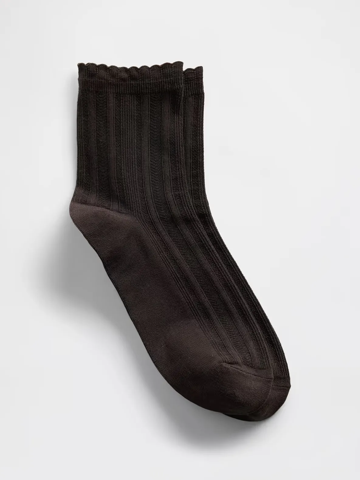 Pointelle Half Crew Socks