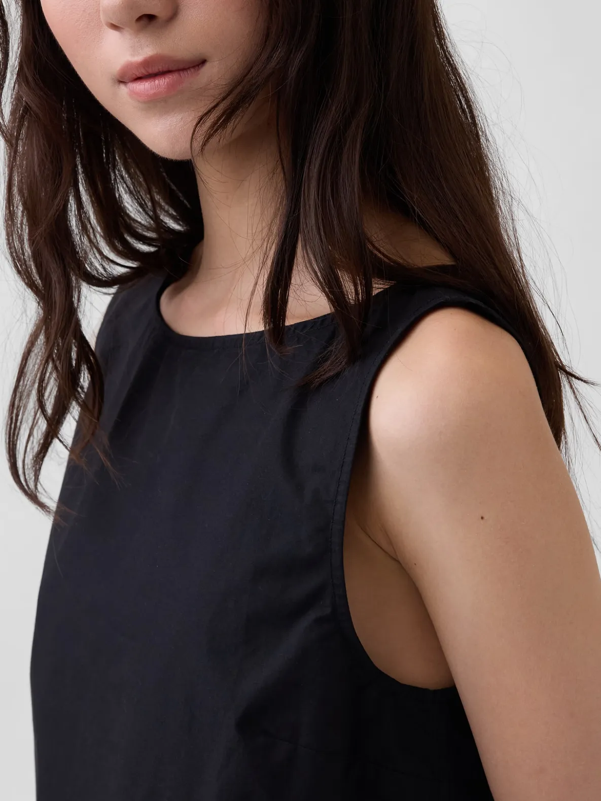 Poplin Boatneck Shell Tank Top