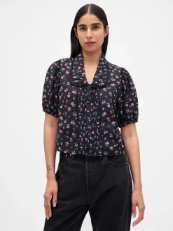 Puff-Sleeve Collared Top