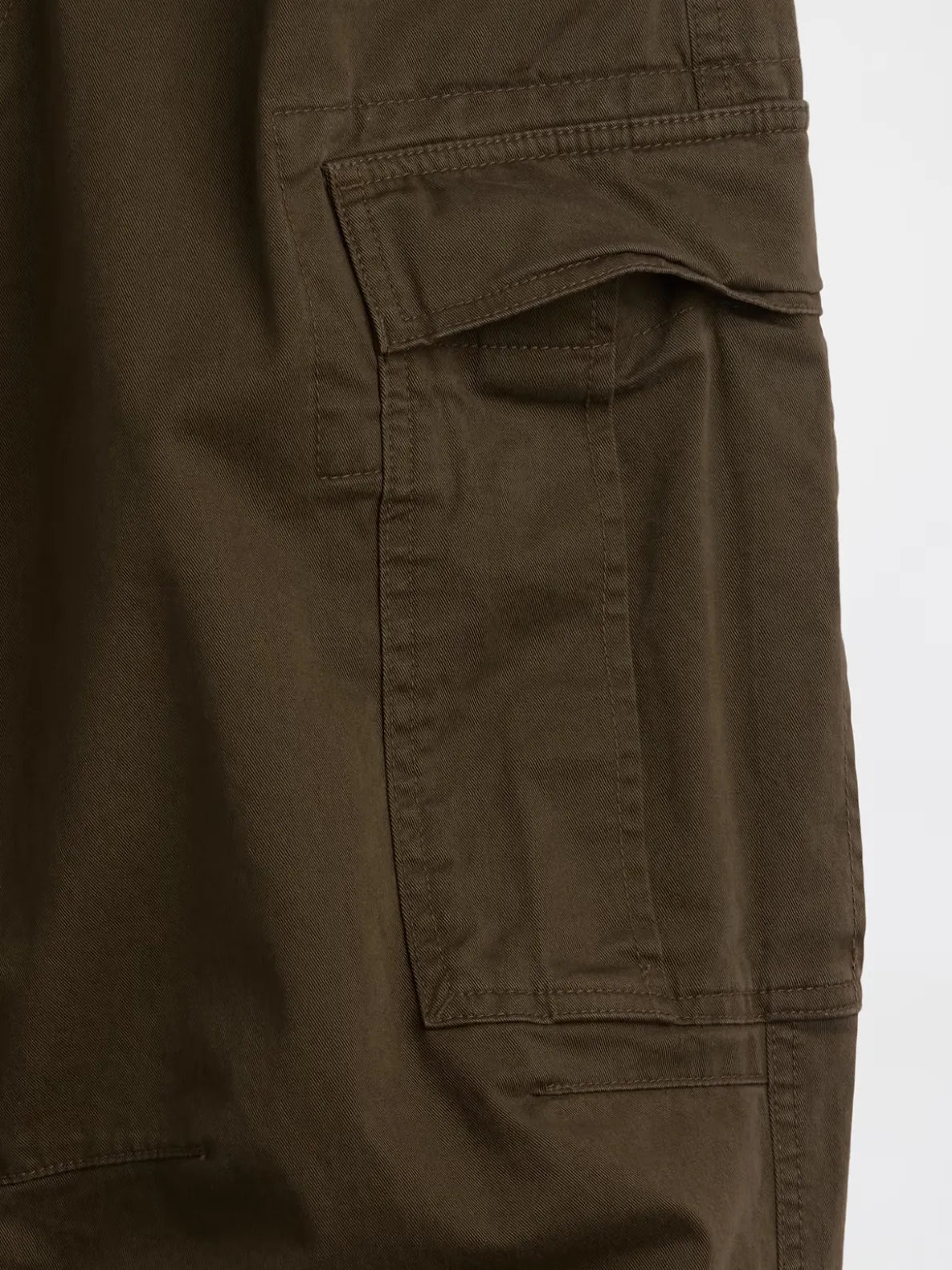 Relaxed Cargo Pants