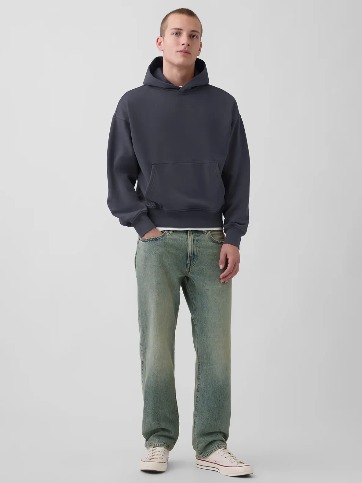 Relaxed Straight Jeans