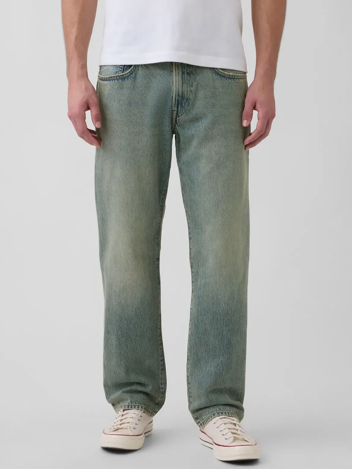 Relaxed Straight Jeans