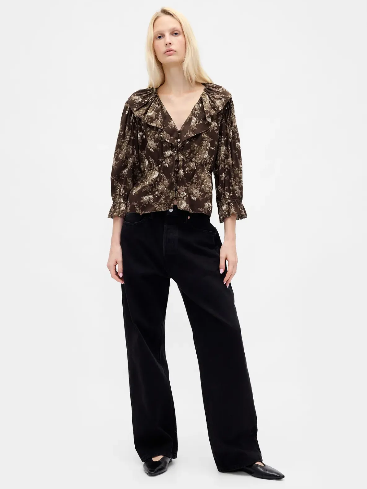 Ruffle Collar V-Neck Top