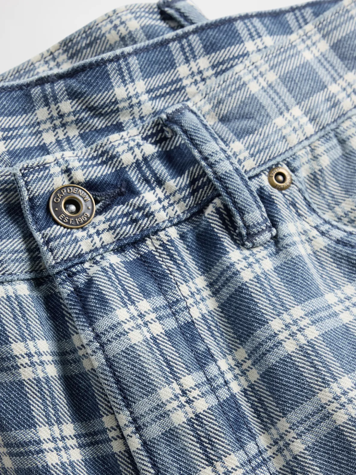 '90s Loose Denim Plaid Shorts