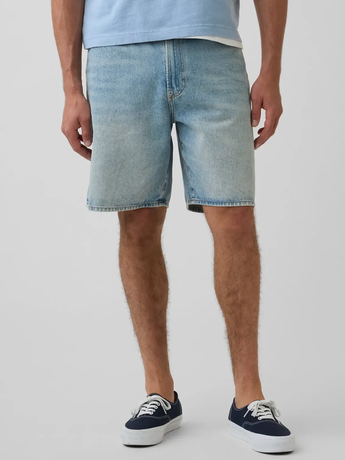 '90s Loose Denim Shorts