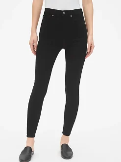 Sky High True Skinny Jeans with Secret Smoothing Pockets