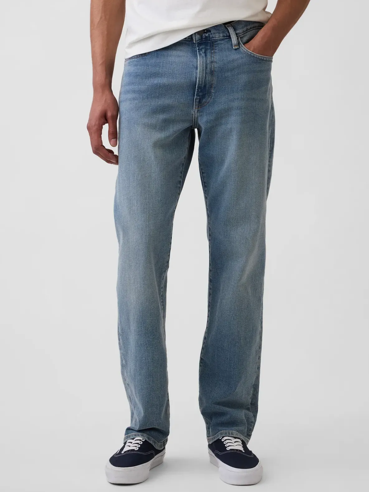 Straight Jeans