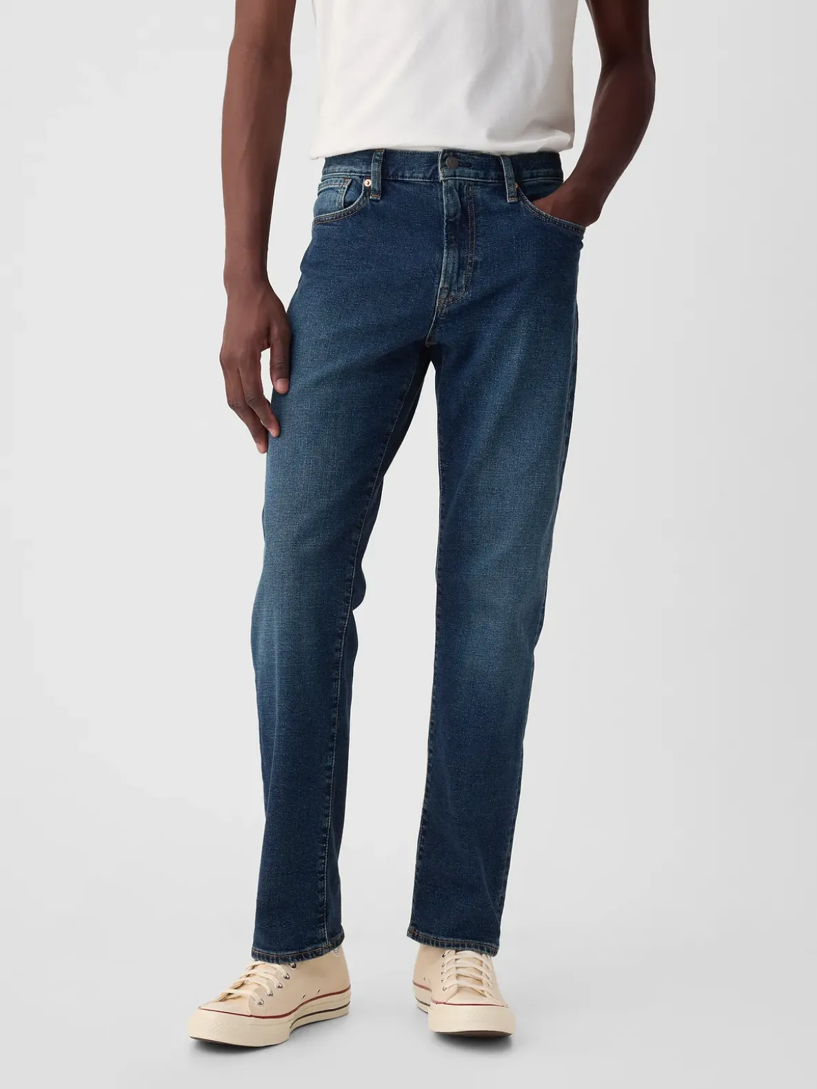 Straight Jeans