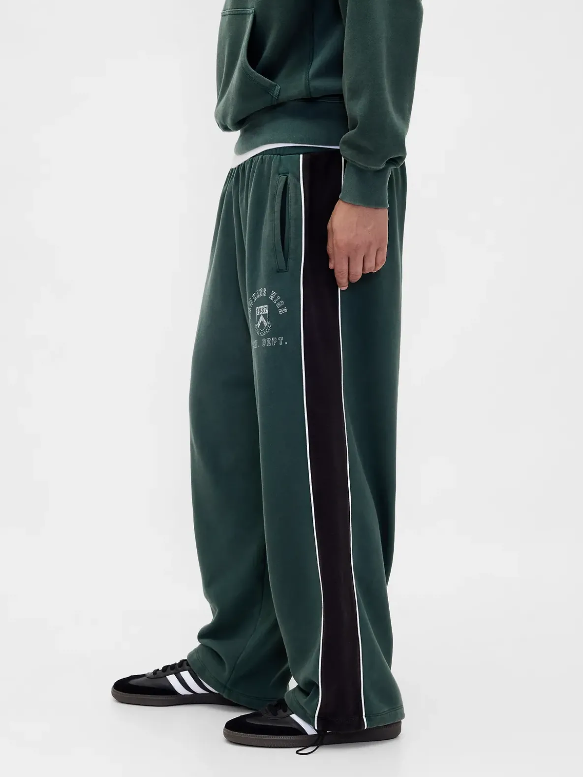 Stranger Things Adult Heavyweight Baggy Sweatpants